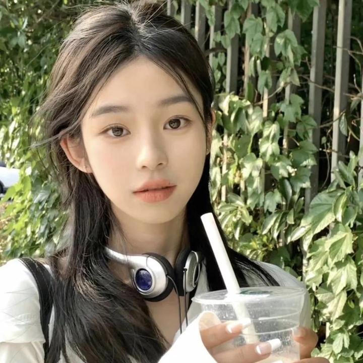 激赞网红